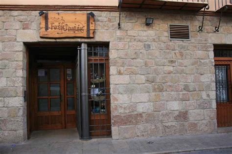 donde comer en mora de rubielos barato|Restaurantes en Mora de Rubielos (Teruel): Donde。